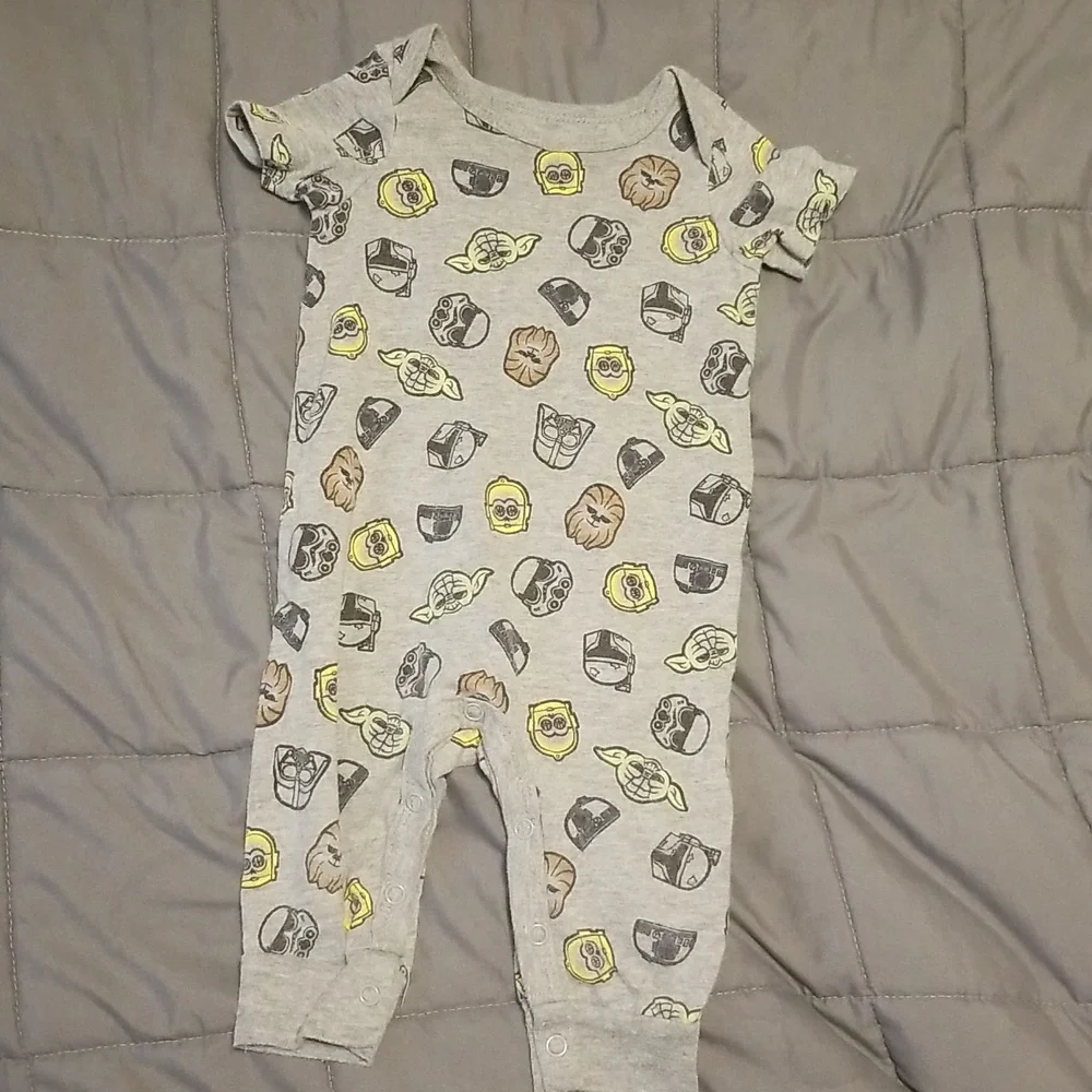 Disney Star Wars Bundle of 3 infant outfits